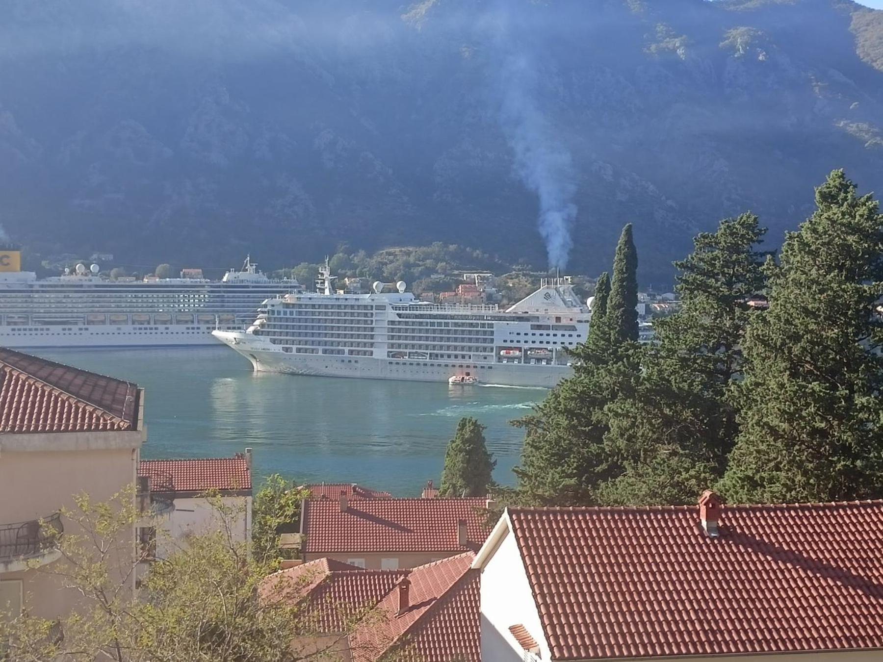 Bay View Apartments Kotor Kültér fotó